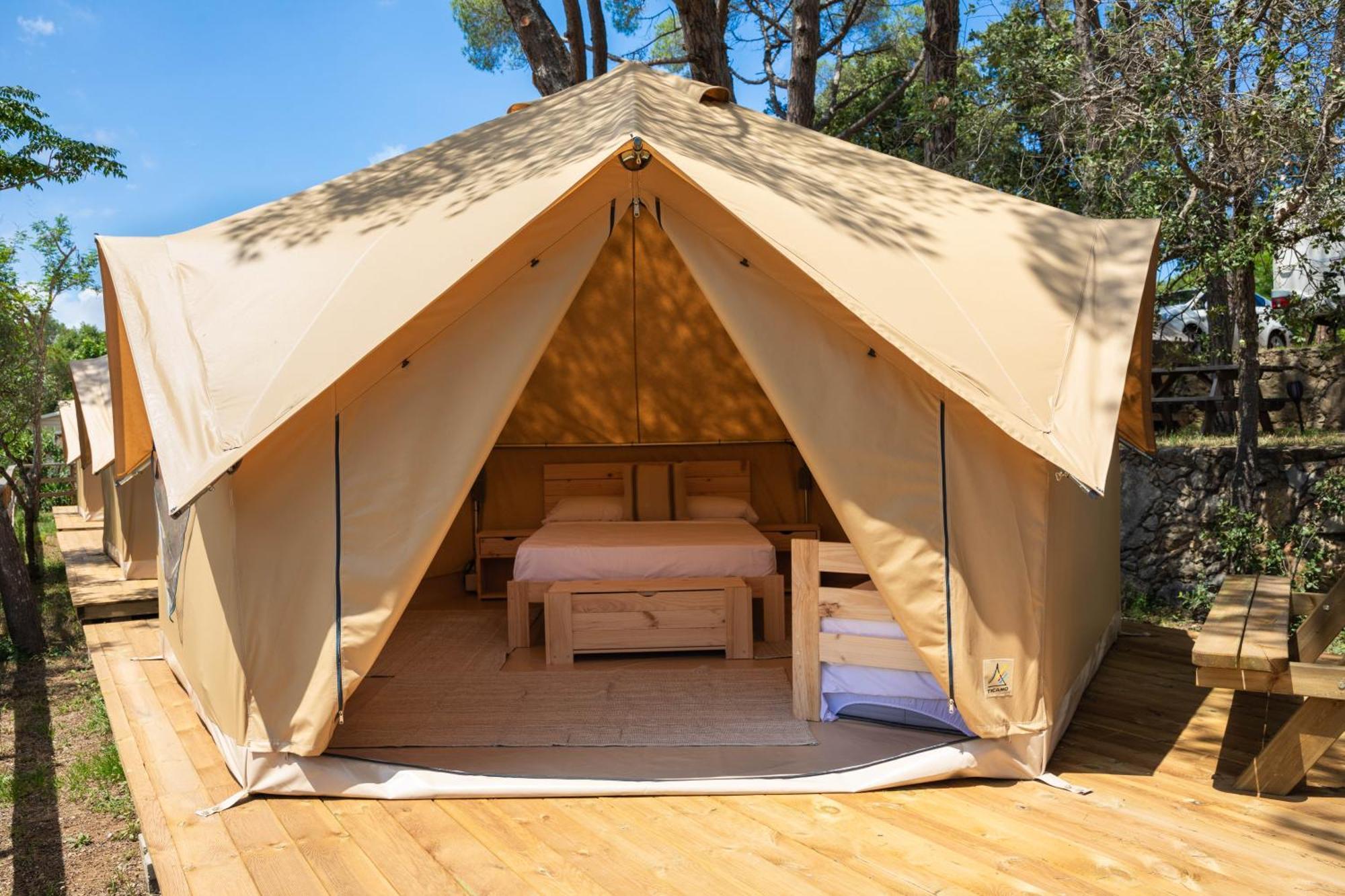Camping 3 Estrellas Costa Brava Vall Llobrega Bagian luar foto